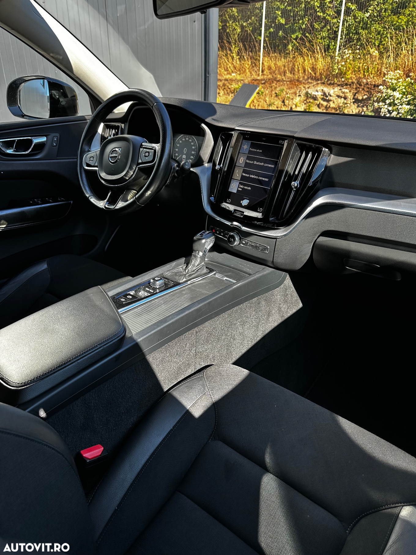Volvo XC 60 D4 AWD Momentum - 19