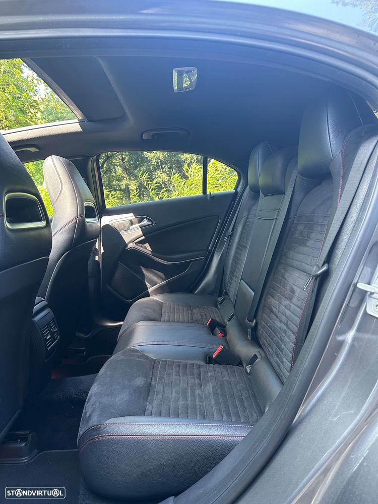 Mercedes-Benz A 180 CDI AMG Line - 31