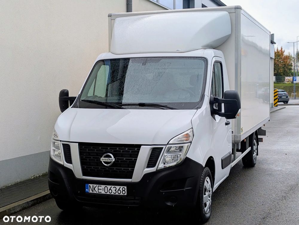 Nissan NV400 - 4