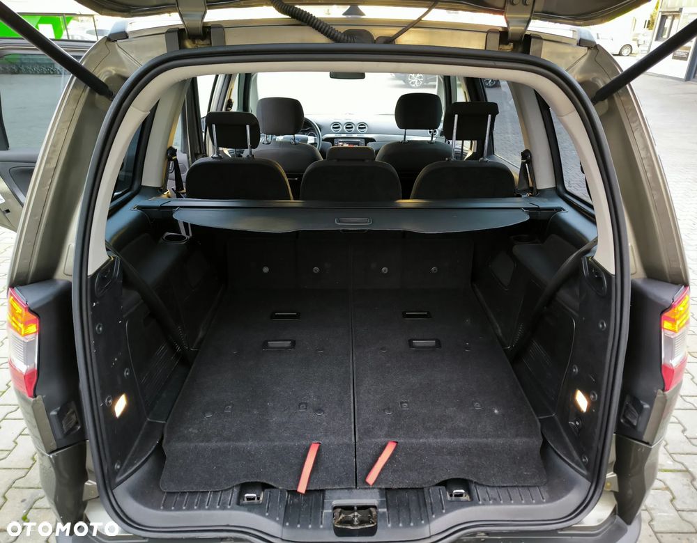 Ford Galaxy 2.0 TDCi Titanium - 32