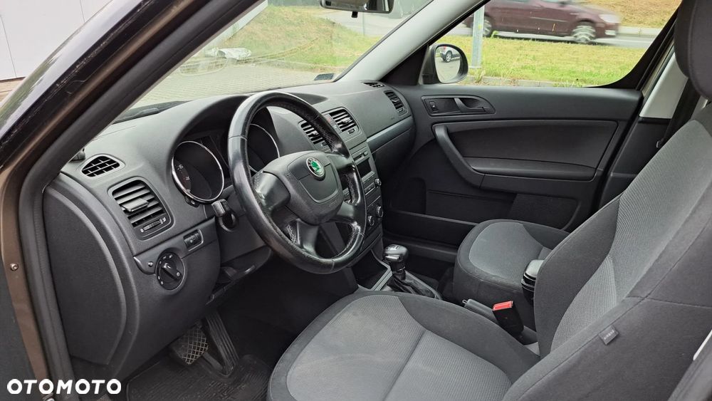 Skoda Yeti 1.2 TSI Active DSG - 8