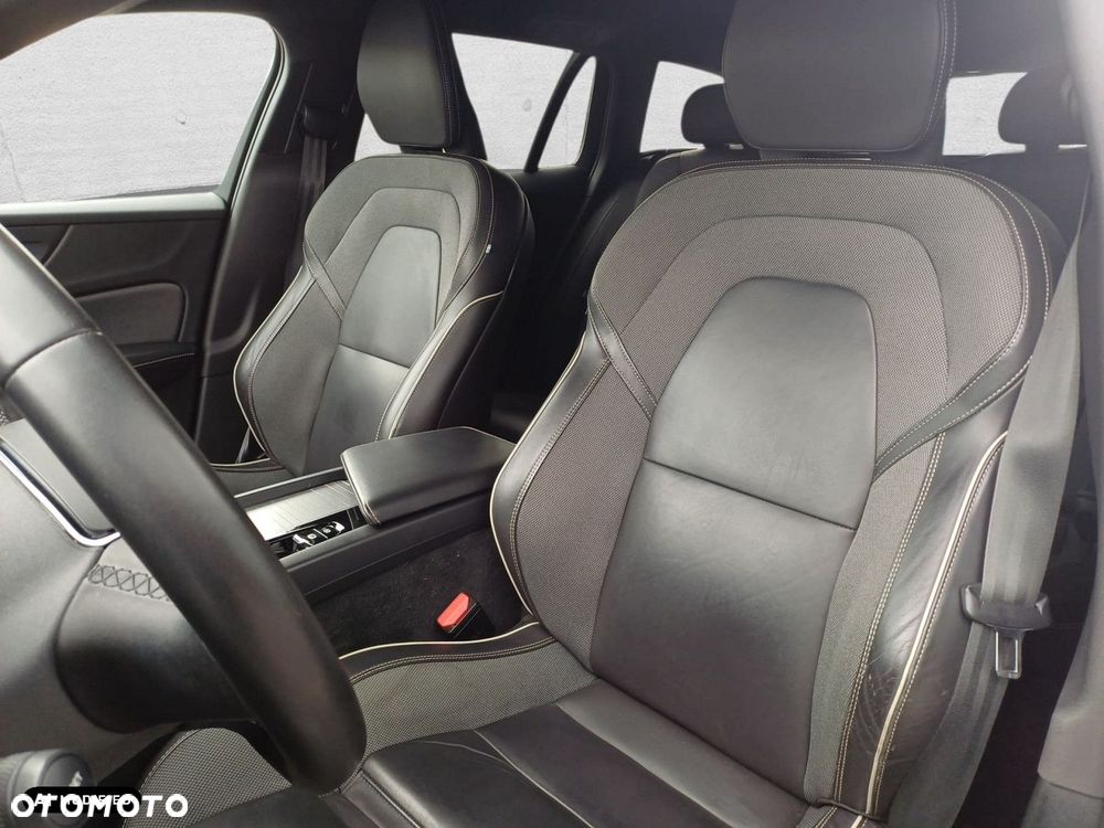 Volvo V60 - 12