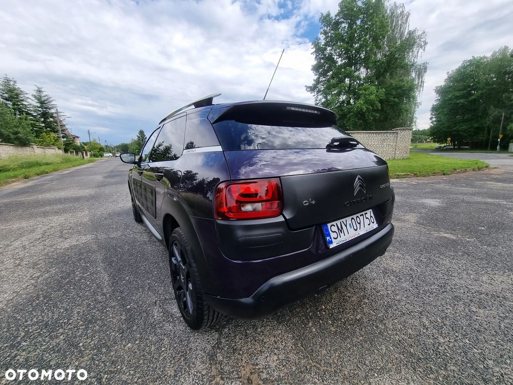 Citroën C4 Cactus 1.2 PureTech Shine Edition S&S - 16