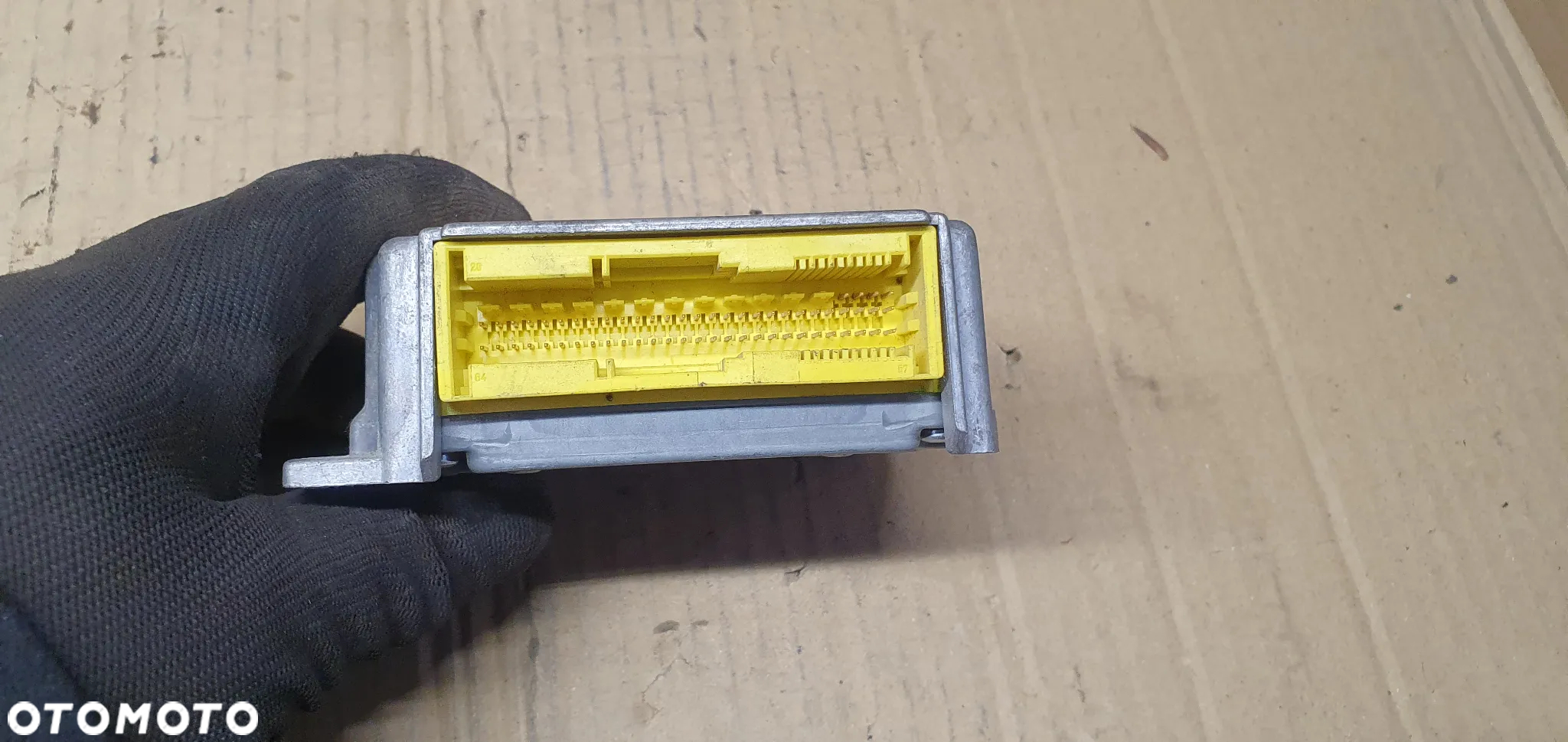 Moduł Sensor Airbag Poduszek Mercedes ML W163 1635422218 - 2