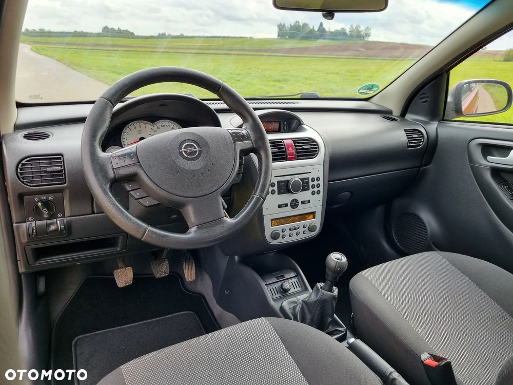 Opel Corsa 1.2 16V - 3