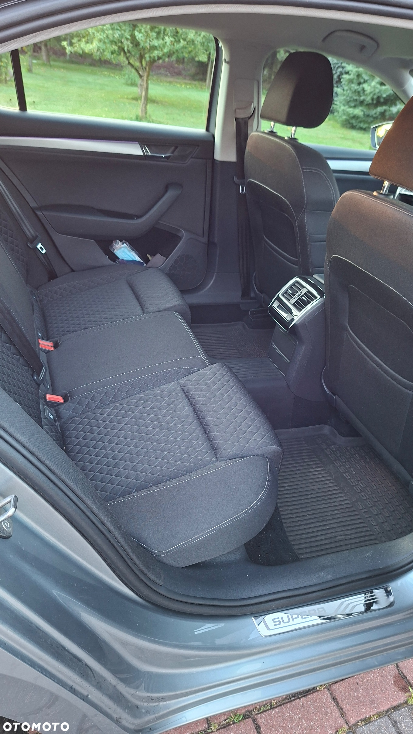 Skoda Superb 2.0 TDI Style DSG - 7