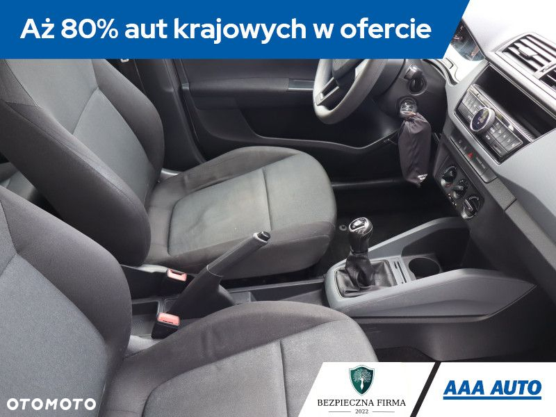 Skoda Fabia - 10