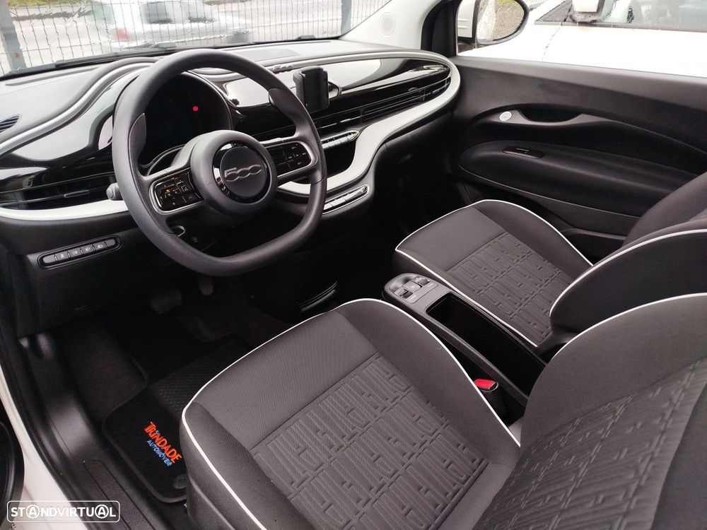 Fiat 500e Action - 5