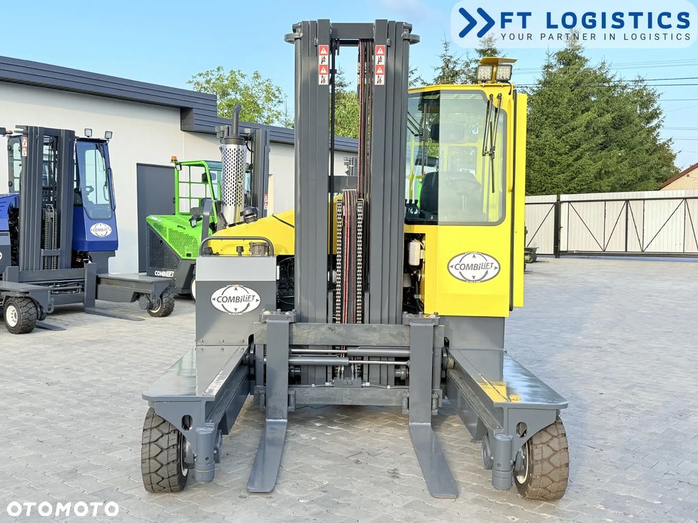 Combilift WÓZEK CZTEROKIERUNKOWY - WIELOKIERUNKOWY | COMBILIFT C4000 | DIESEL | TRIPLEX 6000 MM | POZYCJONER WIDEŁ | WOLNY SKOK | NOWE OPONY | OGRZEWANIE | PO SERWISIE | STAN IDEALNY - 3