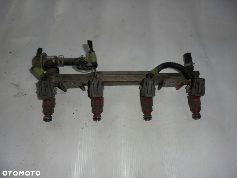 LISTWA WTRYSKOWA WTRYSKI NISSAN ALMERA PRIMERA 1.5 1.6 1.8 - 2