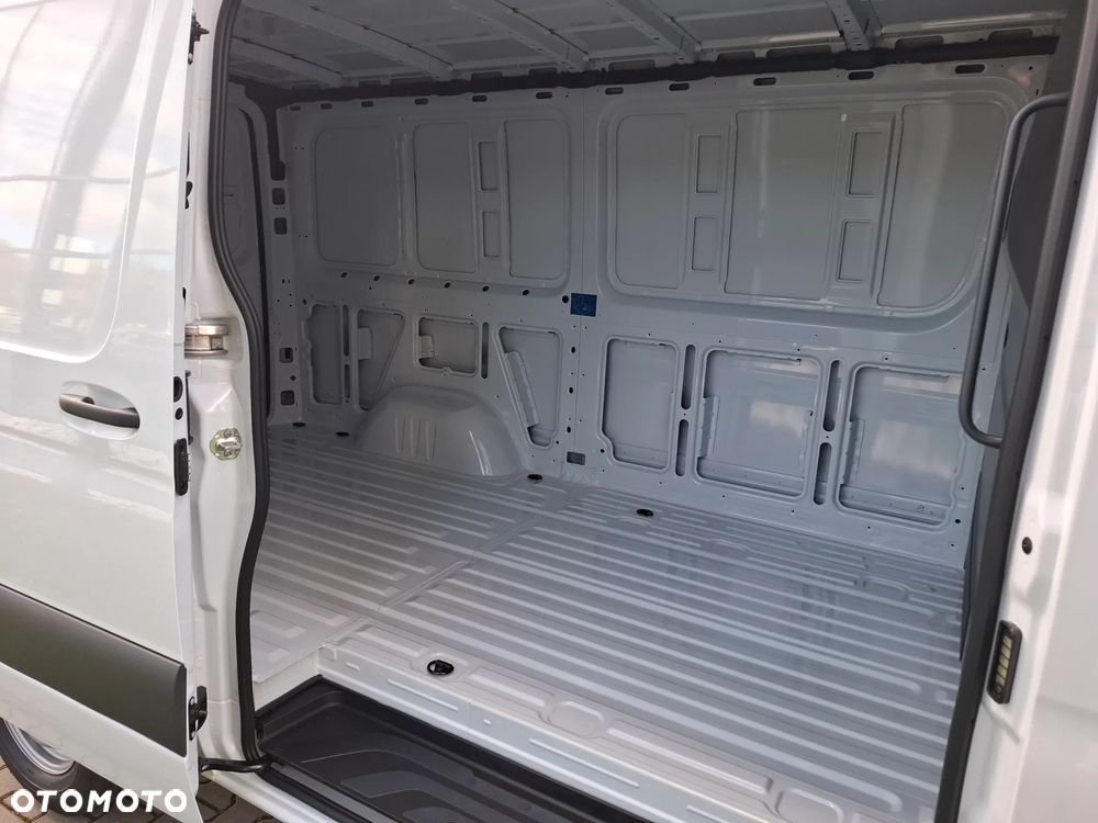 Mercedes-Benz Sprinter 315 CDI Furgon 3665 mm L2H1 - 16