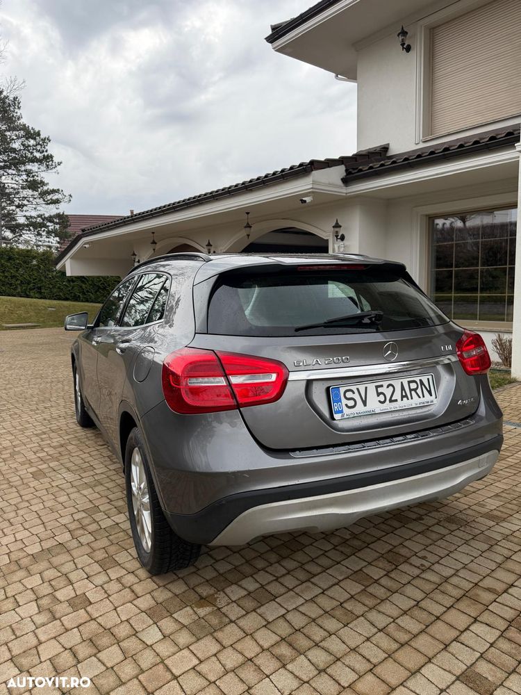 Mercedes-Benz GLA 200 CDI 4MATIC Aut. - 8
