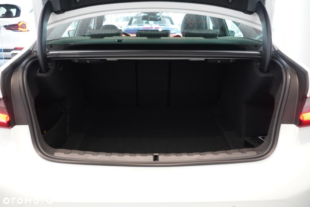 BMW Seria 3 318i M Sport - 7