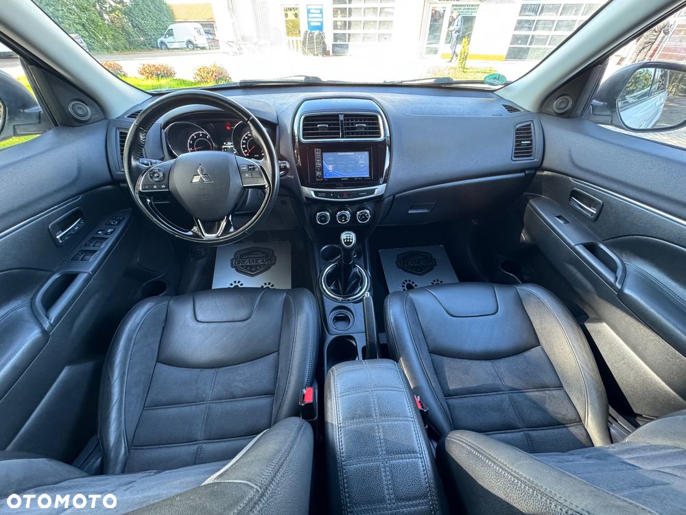 Mitsubishi ASX - 19