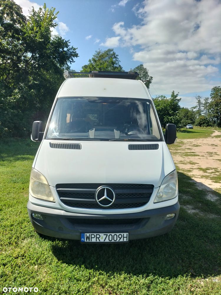 Mercedes-Benz Sprinter - 23
