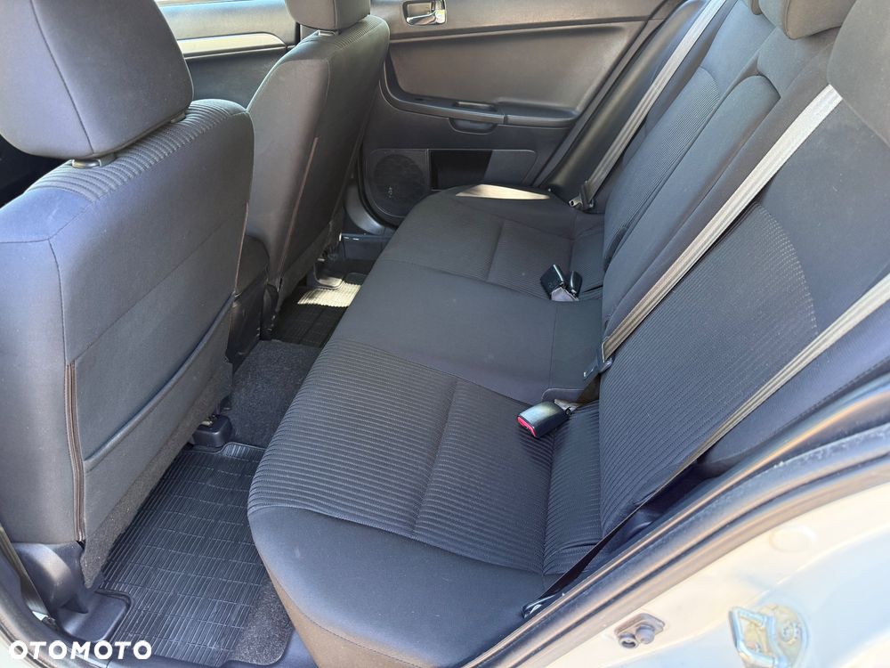 Mitsubishi Lancer 1.6 ClearTec Inform - 30