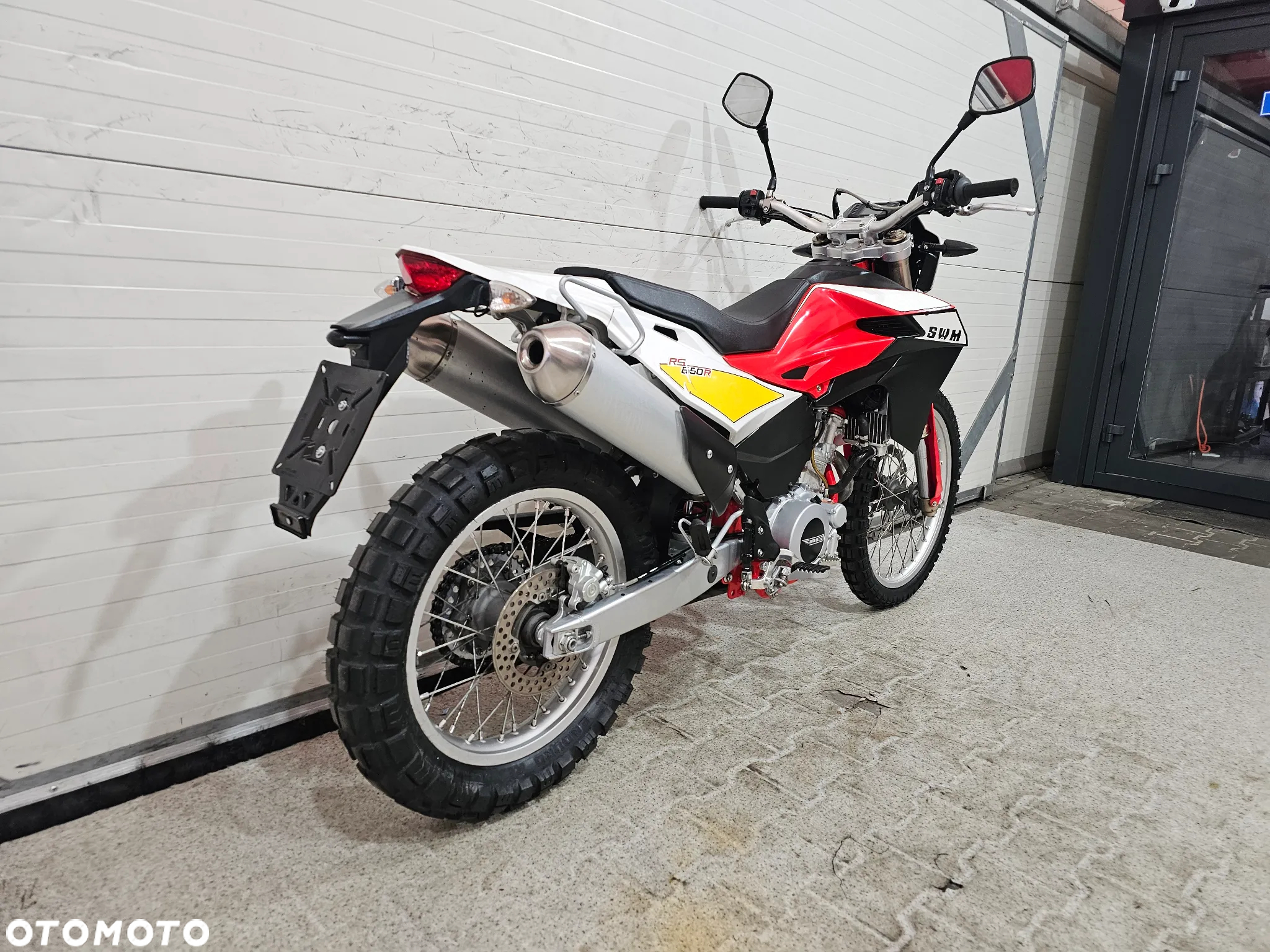 SWM Inny - 18