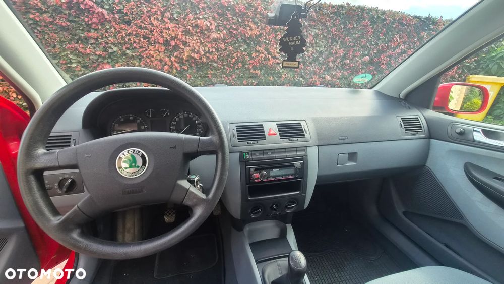 Skoda Fabia 1.4 16V Comfort - 10