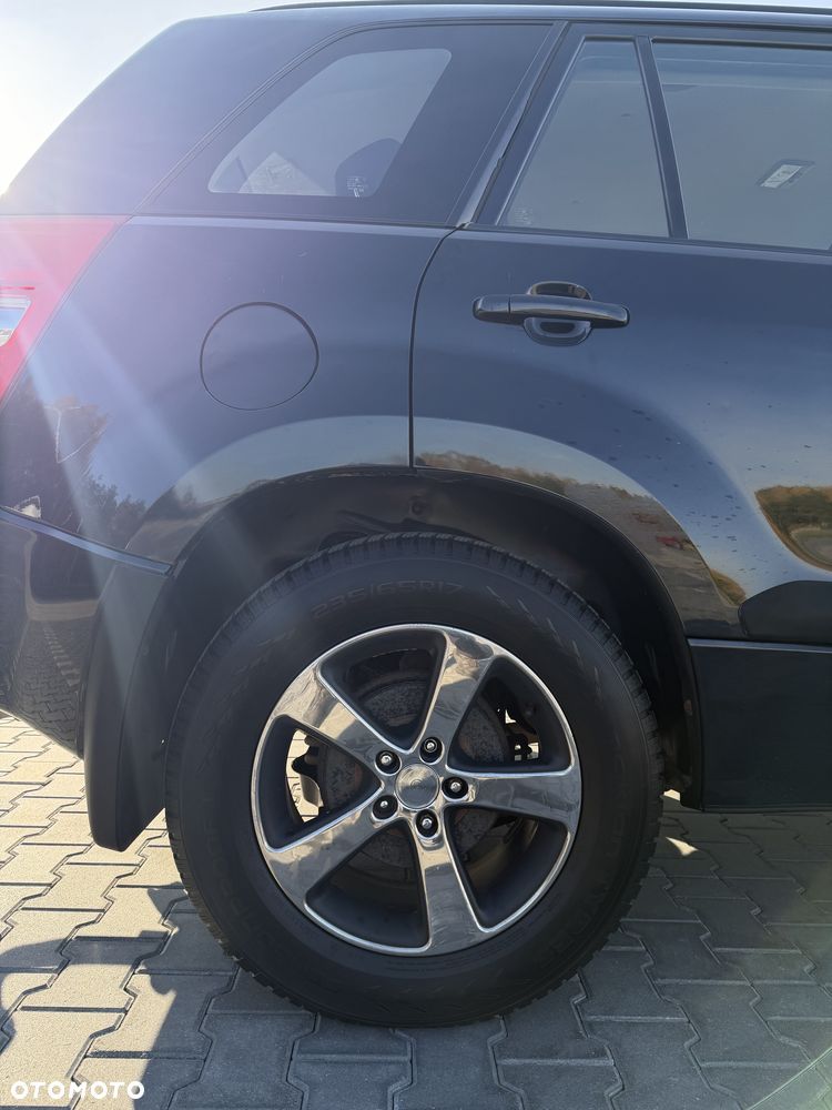 Suzuki Grand Vitara - 13