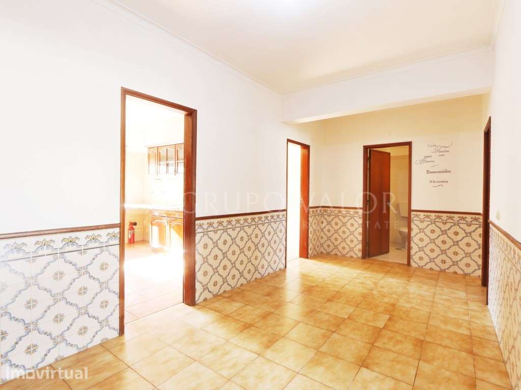 Apartamento T2 com Arrecadação, em Mem Martins - Grande imagem: 3/25