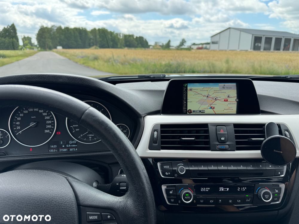 BMW Seria 3 318d Sport Line - 14