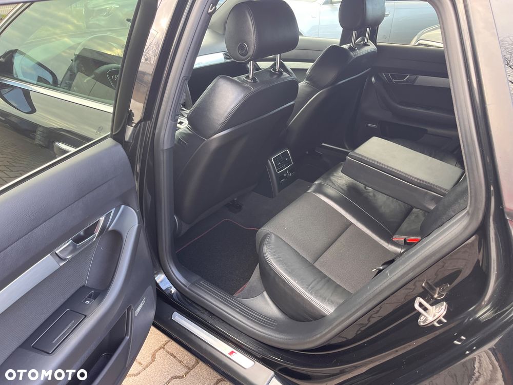 Audi A6 Avant 3.2 FSI Quattro Tiptronic - 17