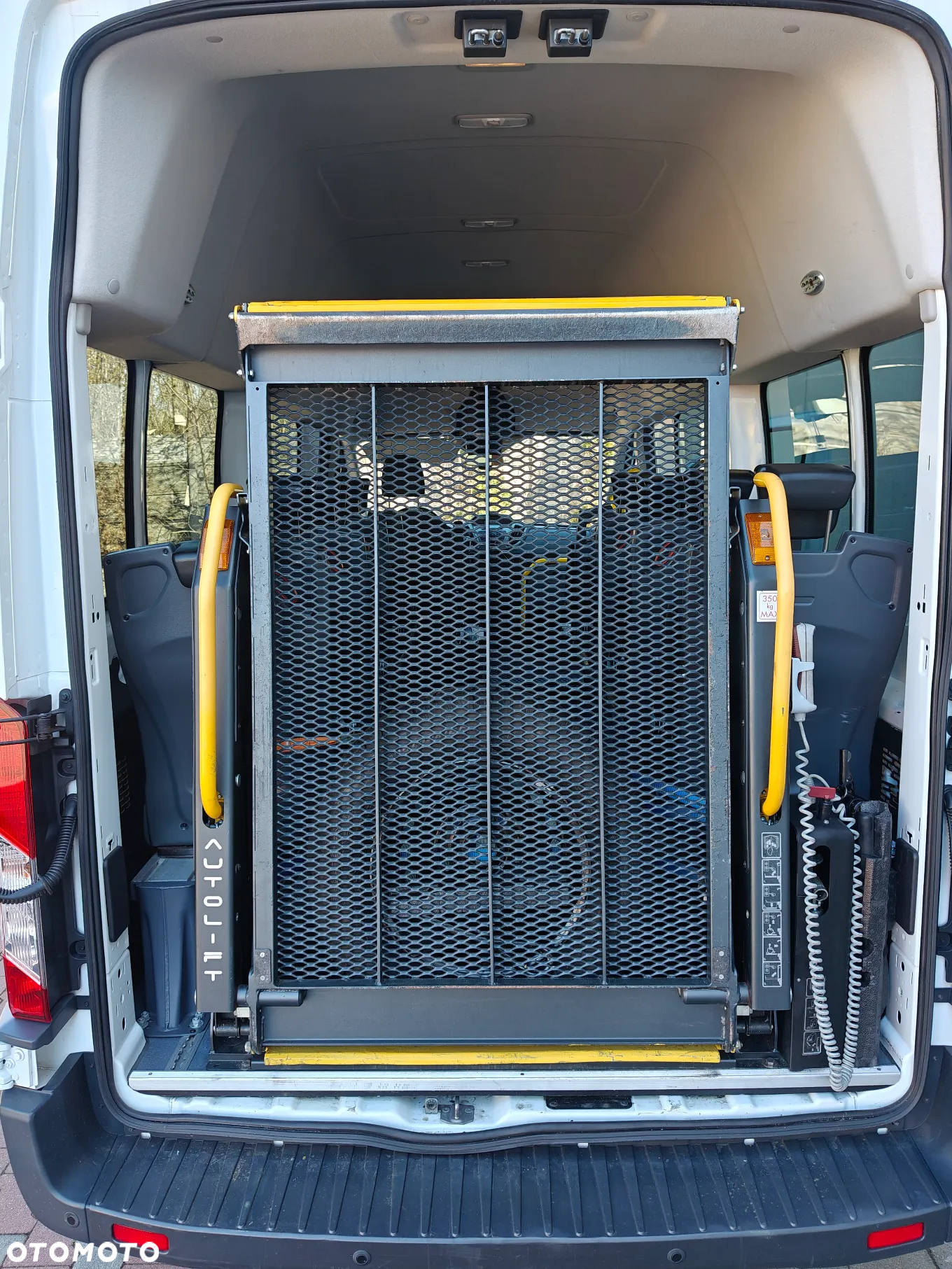 Ford Transit Kombi 350 L3H3 Trend - 34