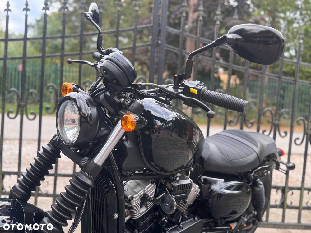 Hyosung GV - 18