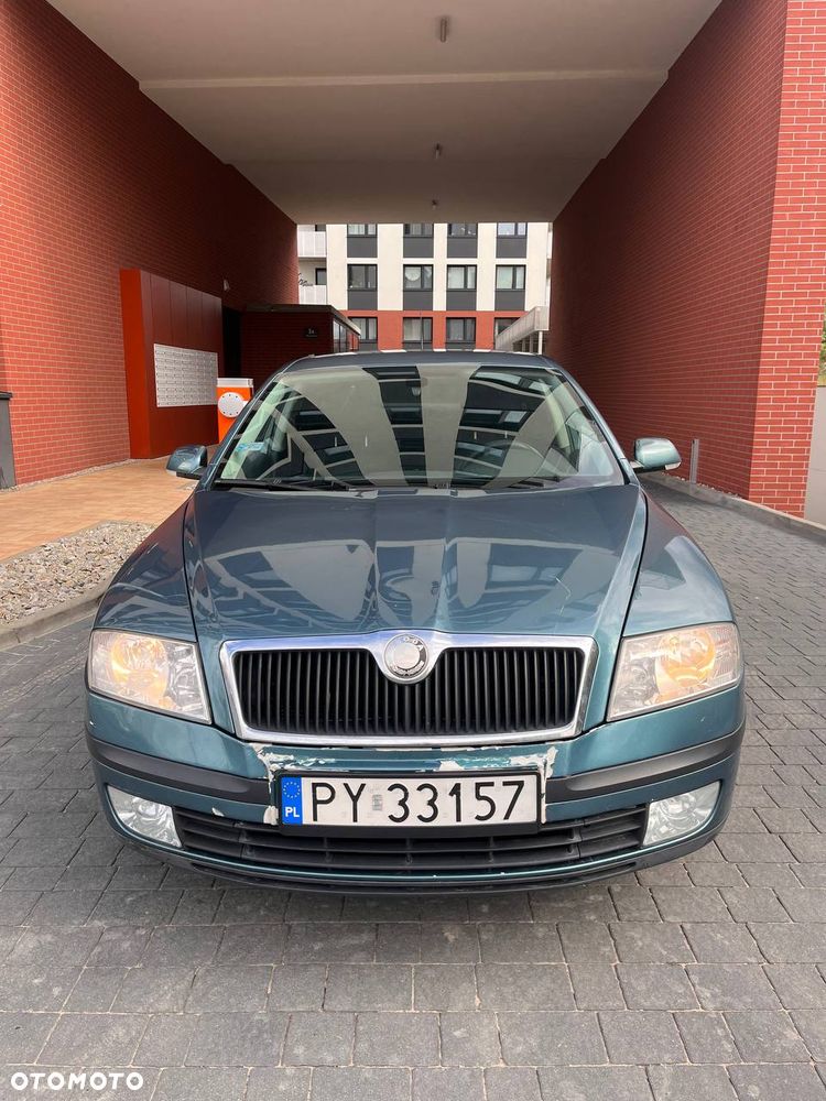 Skoda Octavia 1.6 FSI Classic - 1
