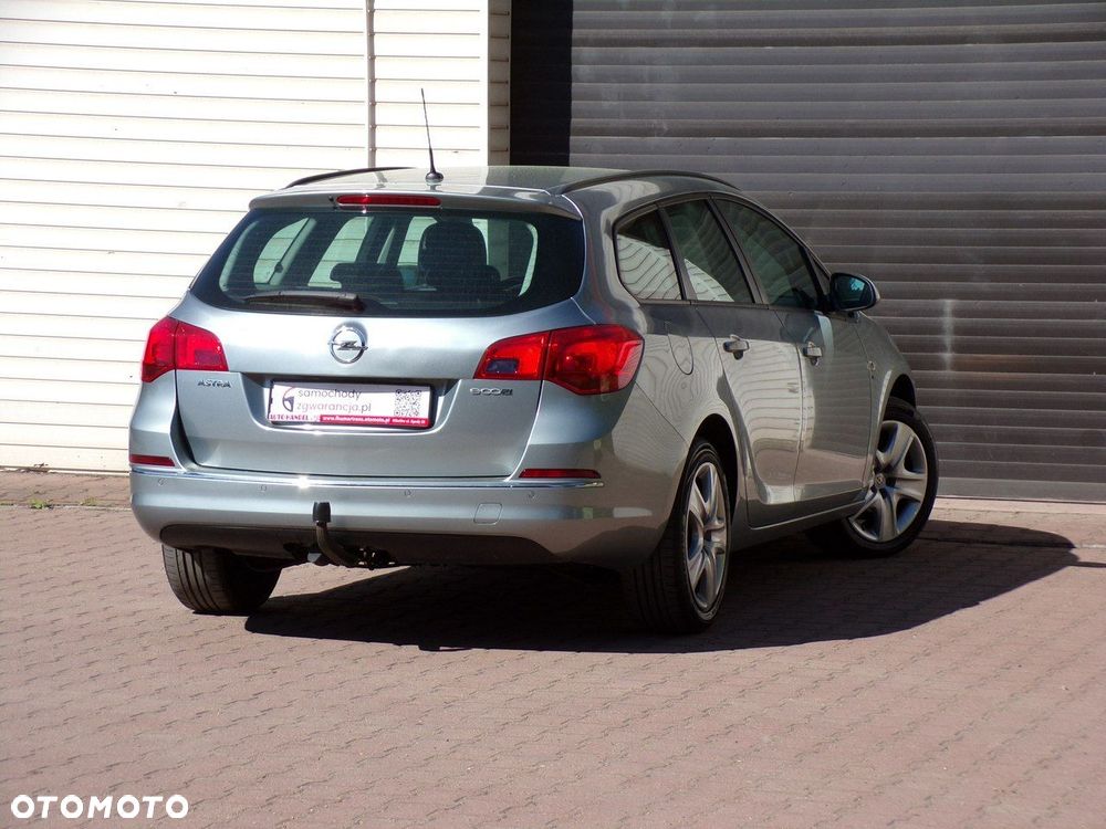 Opel Astra - 12