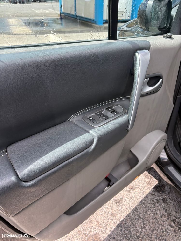 Renault Grand Scénic 1.5 dCi S 7L. - 6