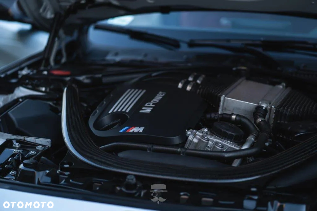 BMW M4 DKG - 10