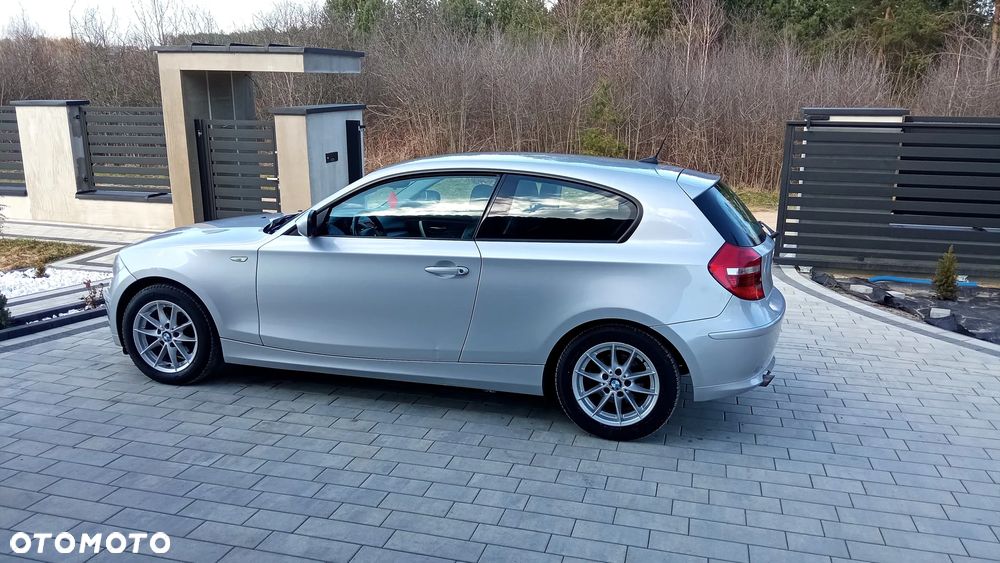 BMW Seria 1 116d - 5