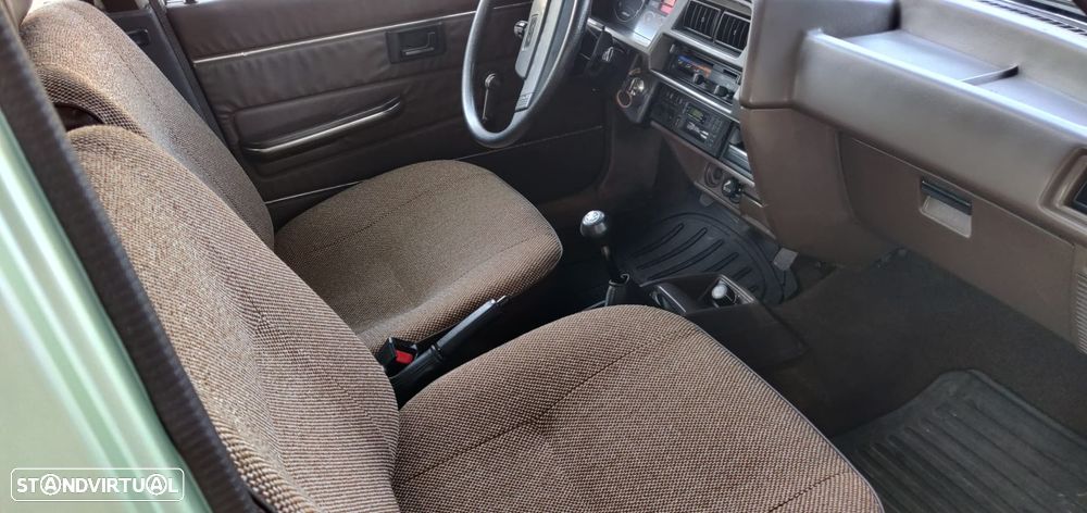 Triumph Acclaim - 6