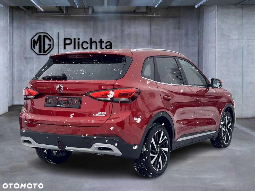MG ZS Hybrid+ - 8