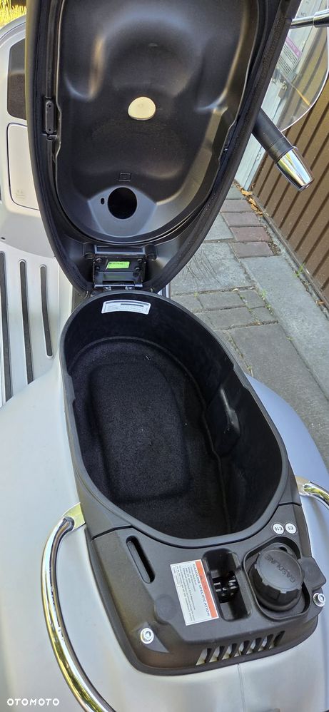 Vespa GTS - 10