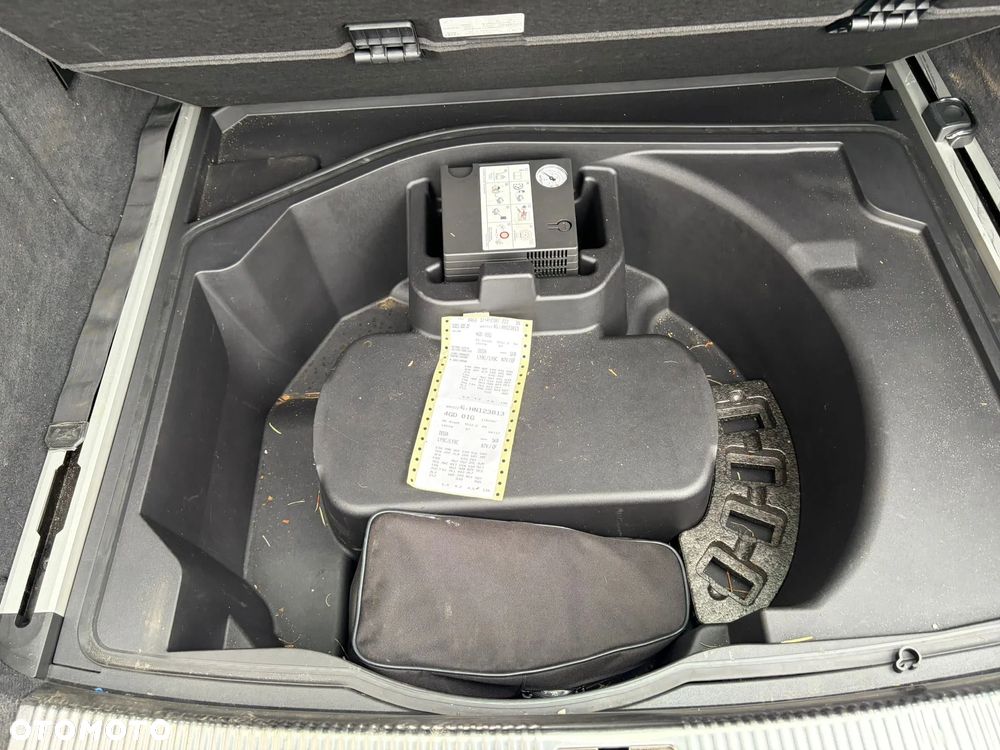 Audi A6 Avant 2.0 TDI Ultra S tronic - 14