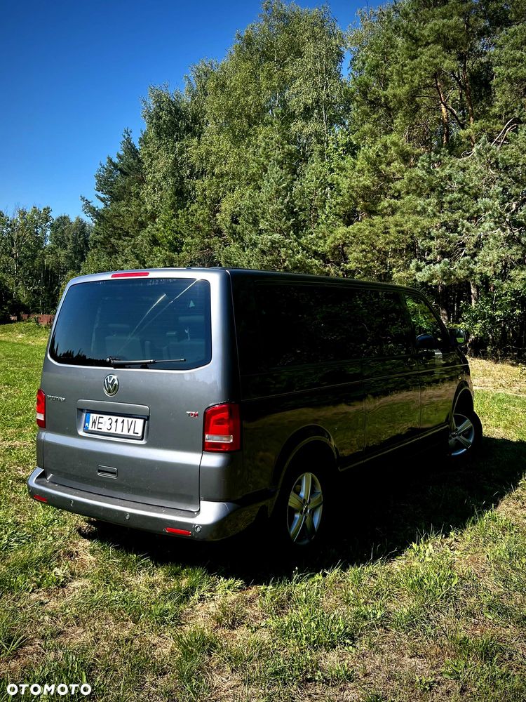Volkswagen Multivan - 5