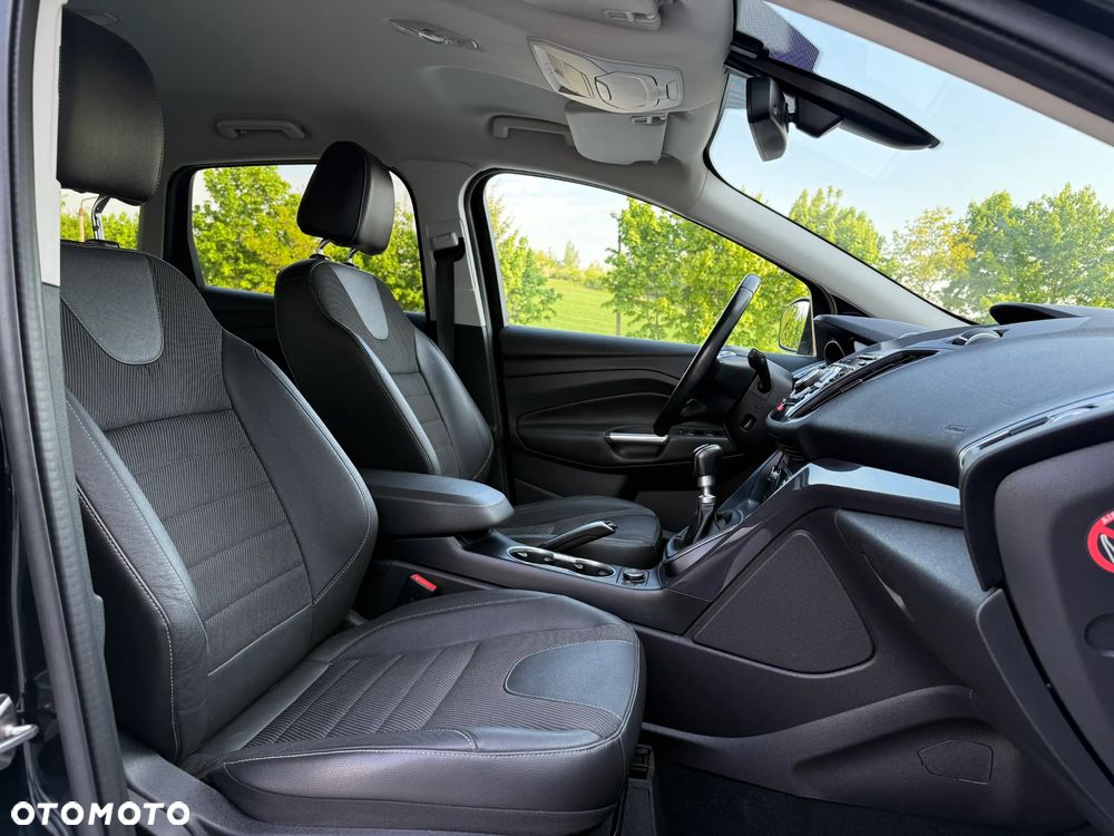 Ford Kuga - 28