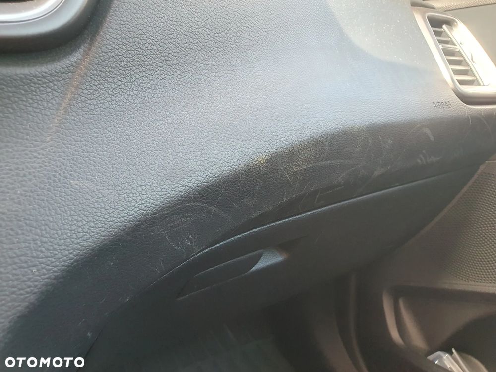 Kia Ceed 1.4 T-GDI M DCT - 24