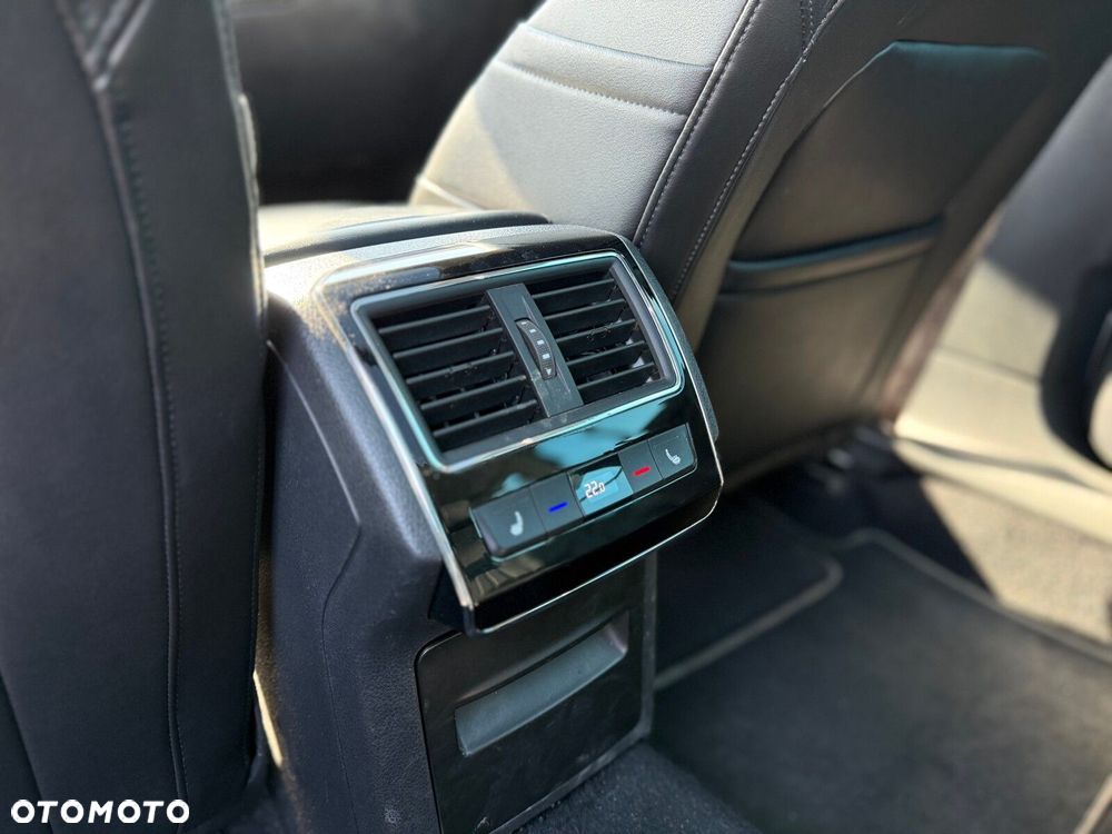 Skoda Superb 2.0 TSI 4x4 L&K DSG - 24