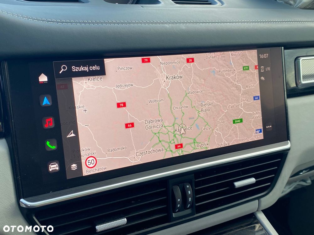 Porsche Cayenne E-Hybrid - 18