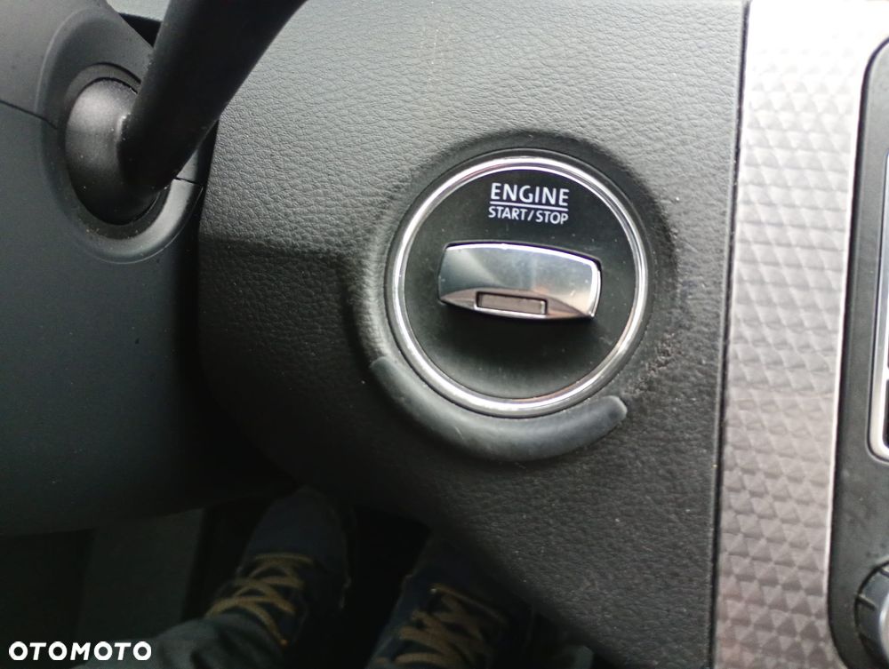 Volkswagen Passat 2.0 TDI 4Motion Highline - 21