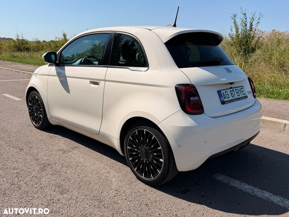 Fiat 500E 42 kW 118 CP Icon - 12