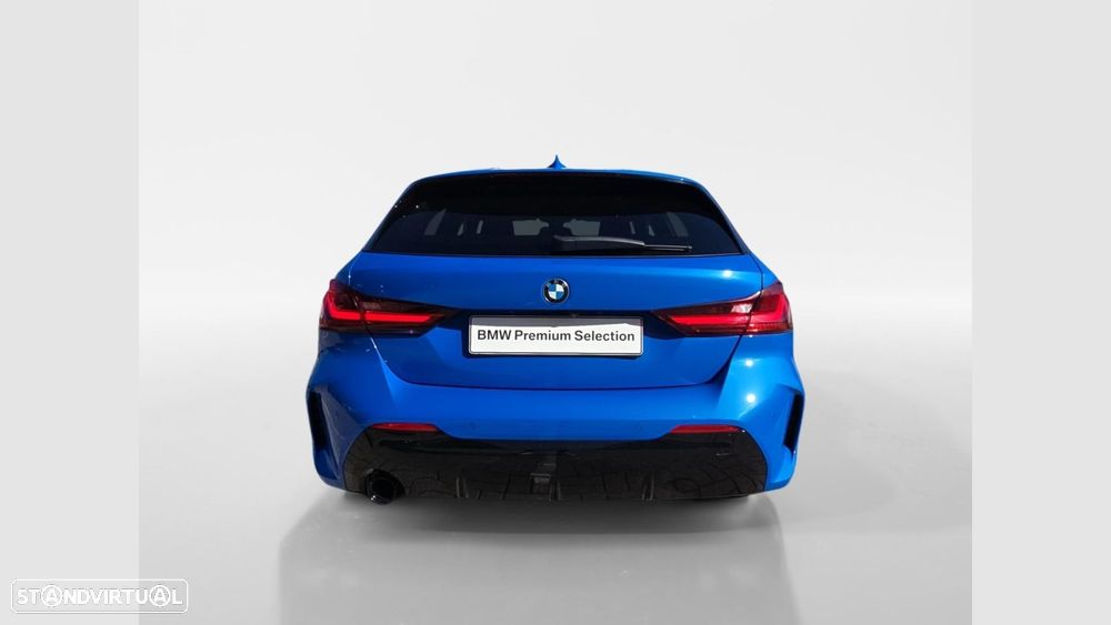 BMW 116 d Pack Desportivo M Auto — fotografia 8