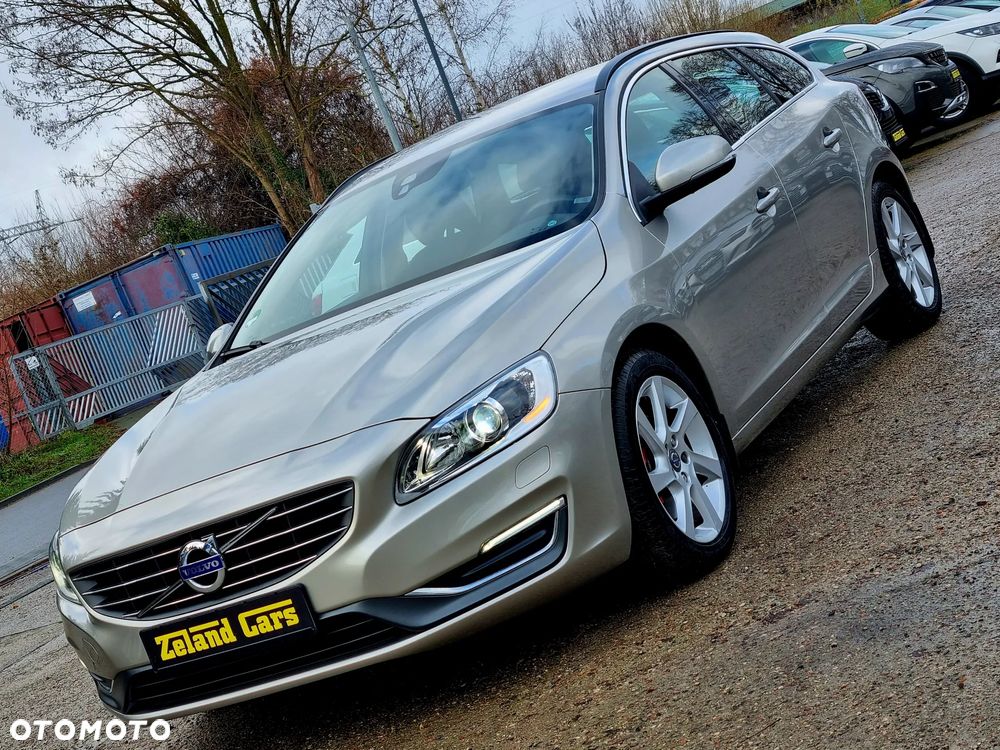 Volvo V60 D3 Edition - 1
