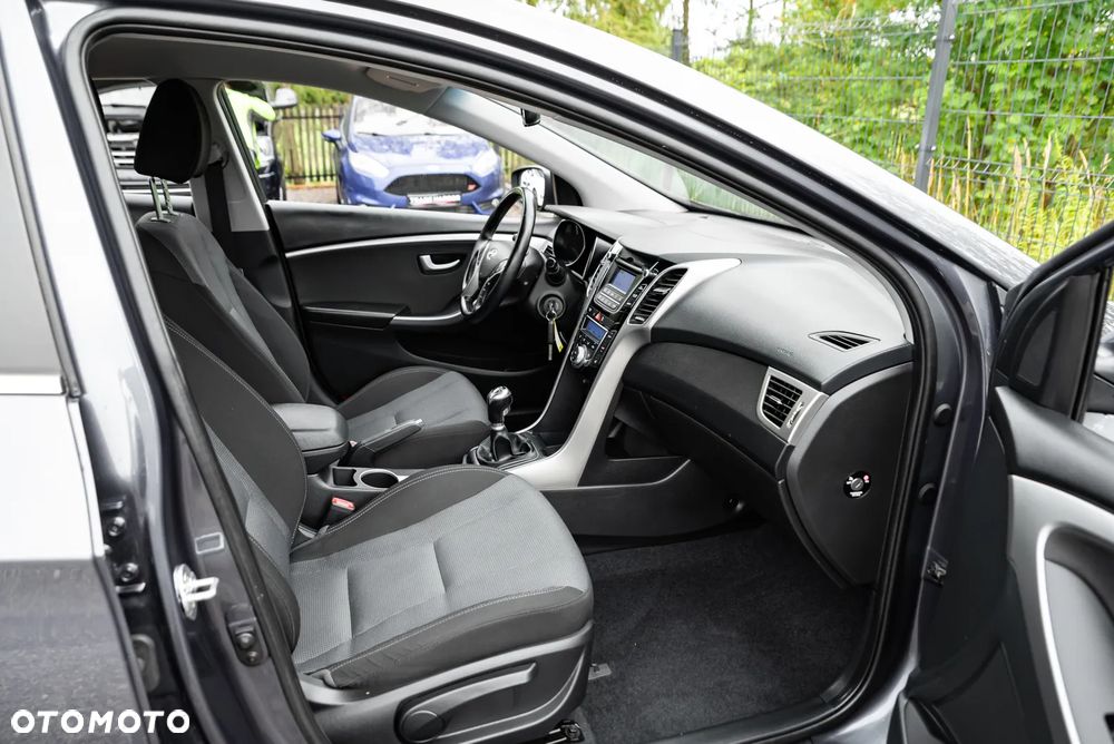 Hyundai i30 blue 1.6 GDI Style - 27