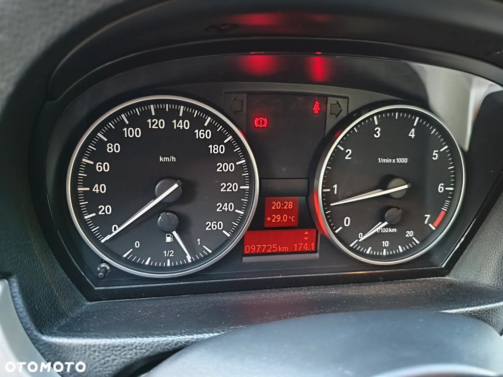 BMW Seria 3 318i Edition Lifestyle - 5