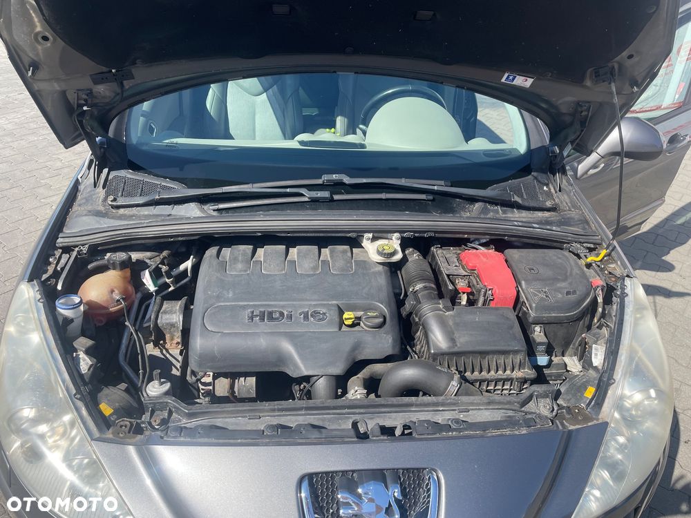 Peugeot 308 2.0 HDi Premium - 11