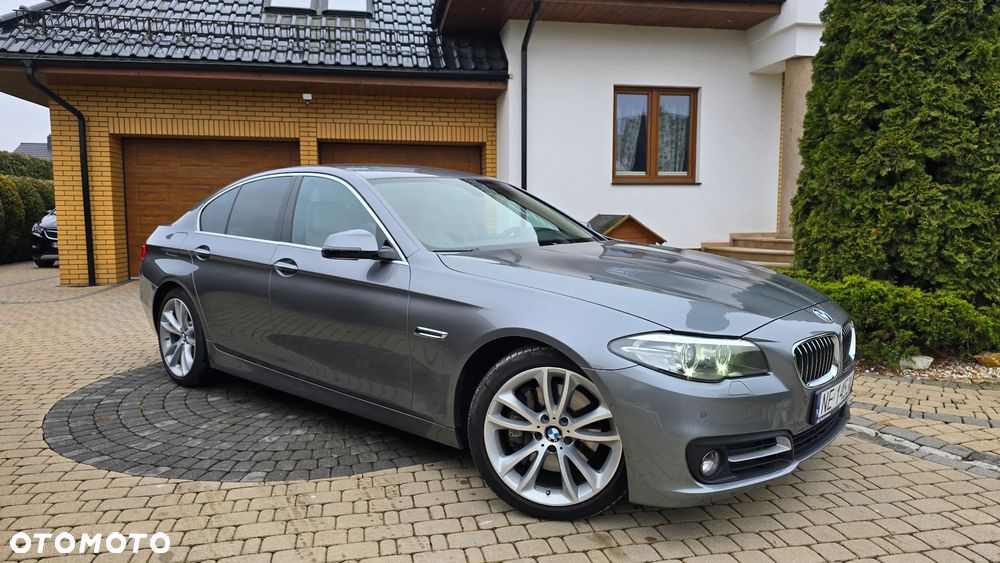 BMW Seria 5 525d xDrive Luxury Line - 16